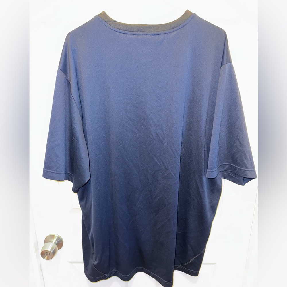 Adidas T Shirt - Picture 2 of 3